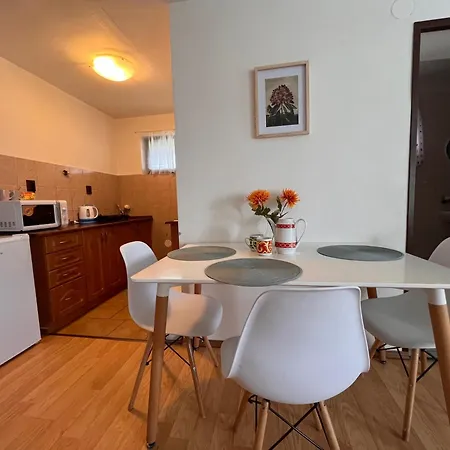 Na Venkove Cirkvice Apartman Zasmuky